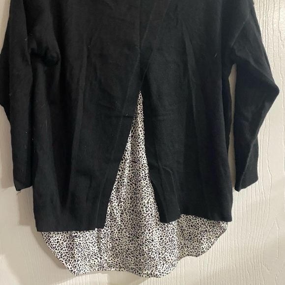 Ann Taylor Black with White Layered Sweater Over Cheetah Print Blouse Tunic - Picture 2 of 3